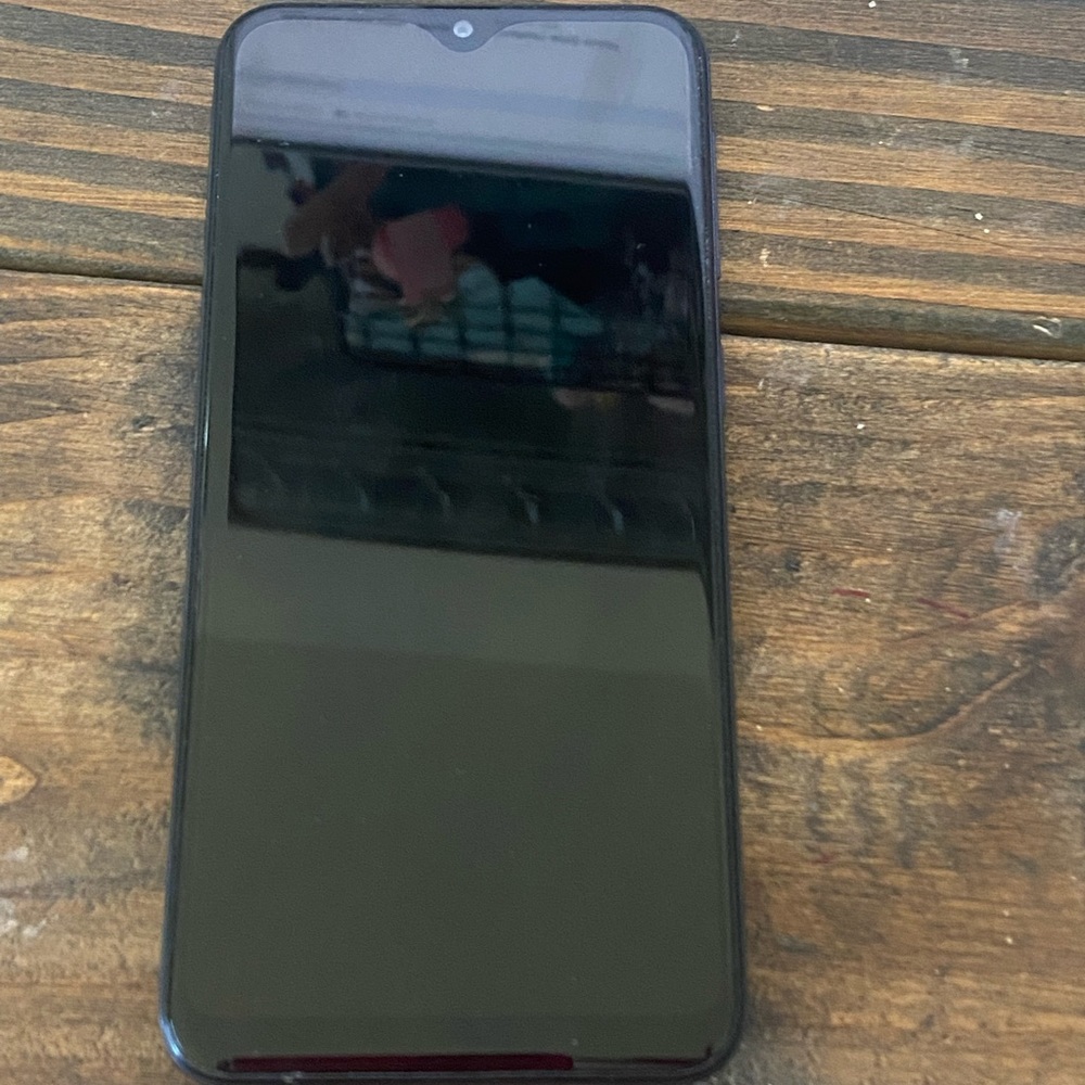 Samsung Galaxy A10e - Picture 4 of 5